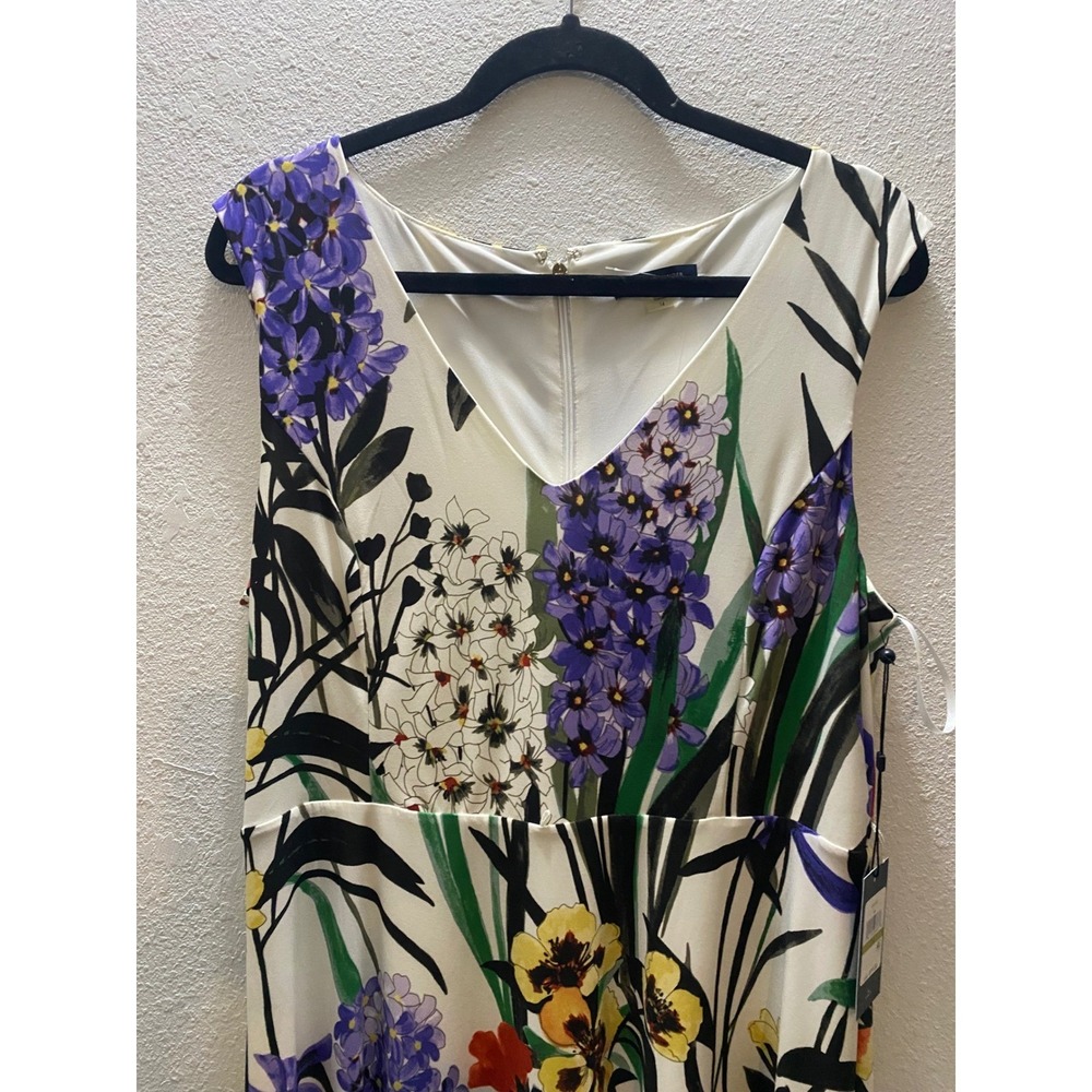 Tommy Hilfiger  Women's 14 Floral Print V Neck‎ Sleeveless Midi Dress  NWT - Picture 4 of 10